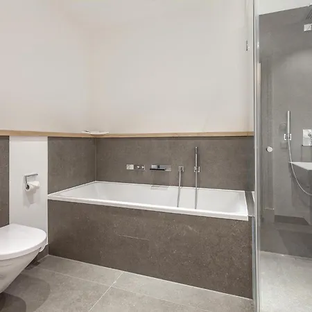 Ostseebad, Ferienwohnung Sellin, Ruegen, First